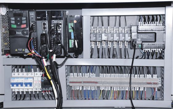 Servo Motor Driven Flat Type Vacuum Packing Machine