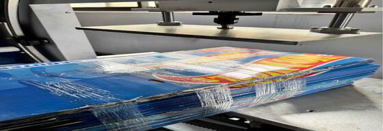 Automatic Film Wrapping Machine PE Film Shrink Wrap Adjustable Speed for Corrugated Board Carton